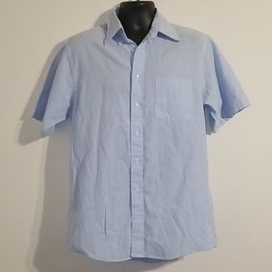Dover arrow light blue oxford short sleeved shirt